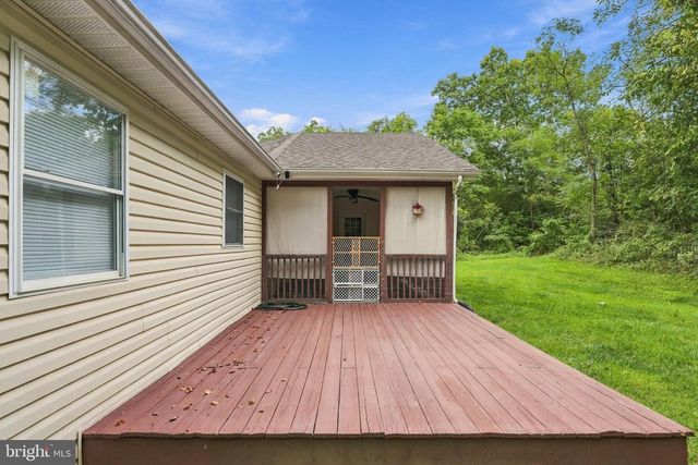 6075 STRASBURG RD, Strasburg, VA 22657