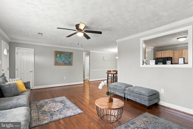 6075 STRASBURG RD, Strasburg, VA 22657