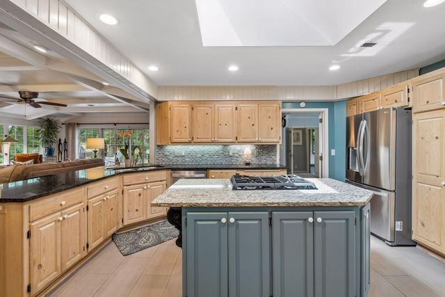 2194 Charlton Road, Sunfish Lake, MN 55118