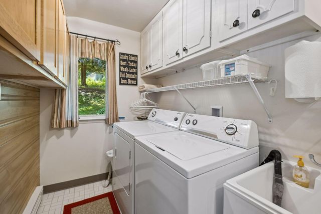 2194 Charlton Road, Sunfish Lake, MN 55118