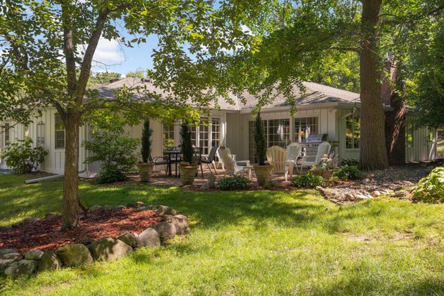 2194 Charlton Road, Sunfish Lake, MN 55118