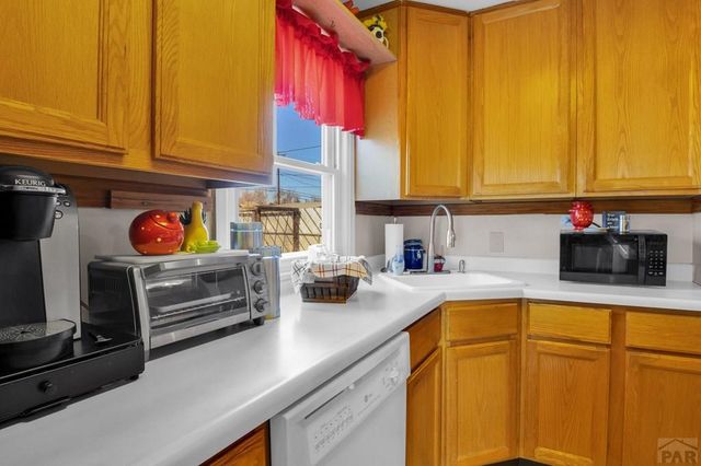 2307 Court St, Pueblo, CO 81003