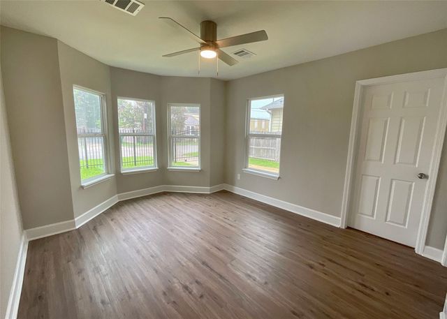 7110 Avenue L, Houston, TX 77011