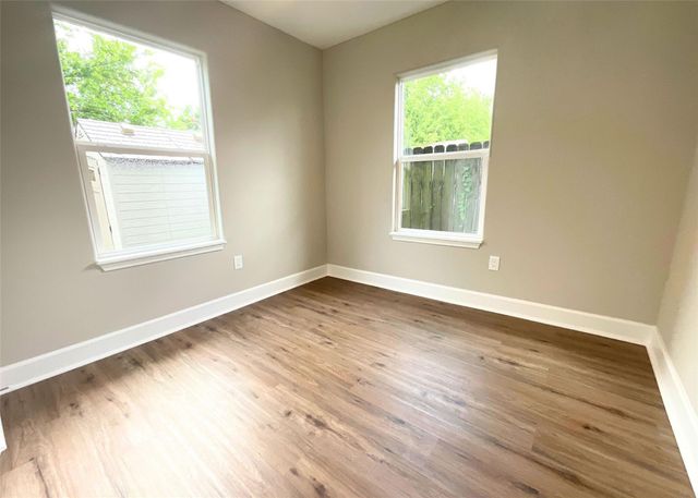 7110 Avenue L, Houston, TX 77011