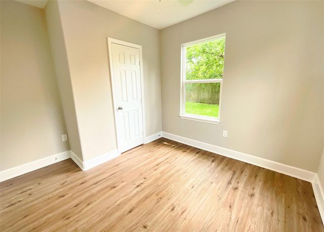 7110 Avenue L, Houston, TX 77011