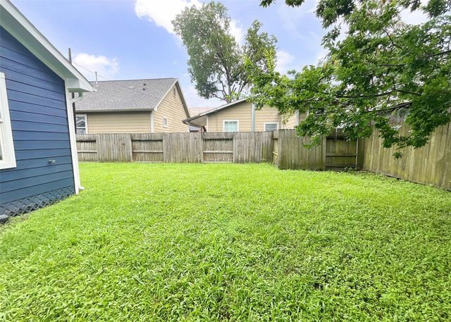 7110 Avenue L, Houston, TX 77011