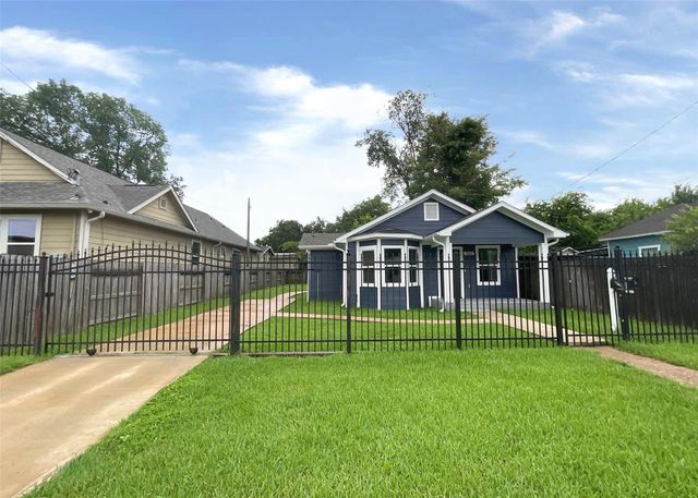 7110 Avenue L, Houston, TX 77011