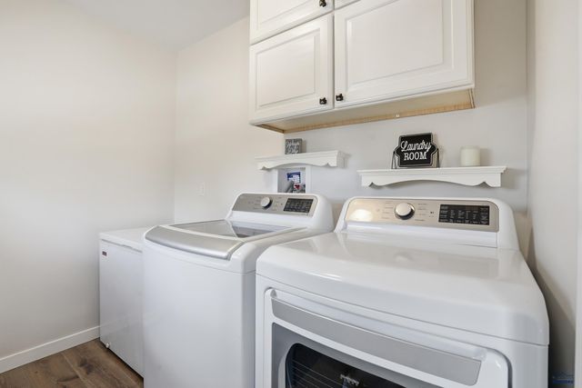 11405 HAWKRIGHT RD, Custer Sd, SD 57730