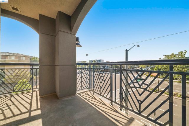 5501 De Marcus Blvd 319, Dublin, CA 94568