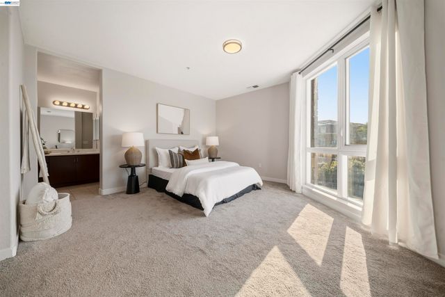 5501 De Marcus Blvd 319, Dublin, CA 94568