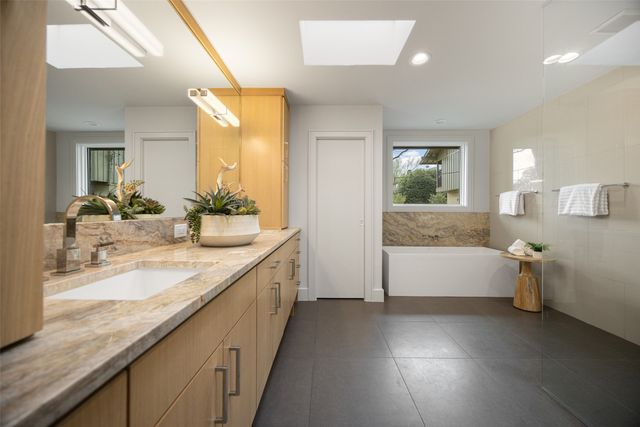 11116 Westmere Circle, Dallas, TX 75230