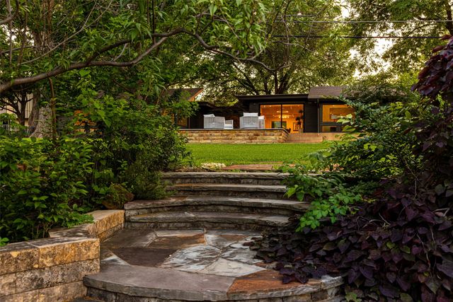 11116 Westmere Circle, Dallas, TX 75230