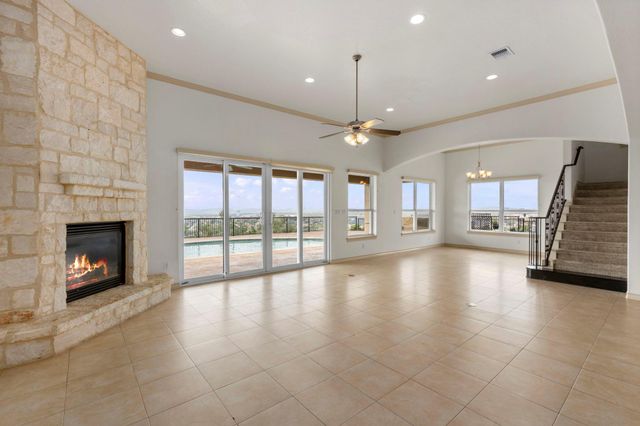 8602 Napa LNDG, Boerne, TX 78015