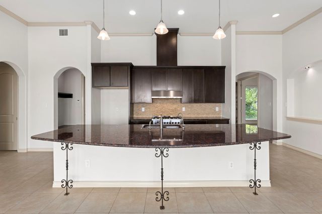 8602 Napa LNDG, Boerne, TX 78015