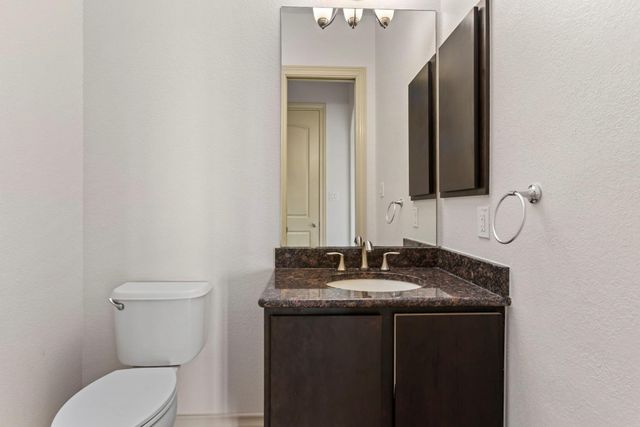 8602 Napa LNDG, Boerne, TX 78015