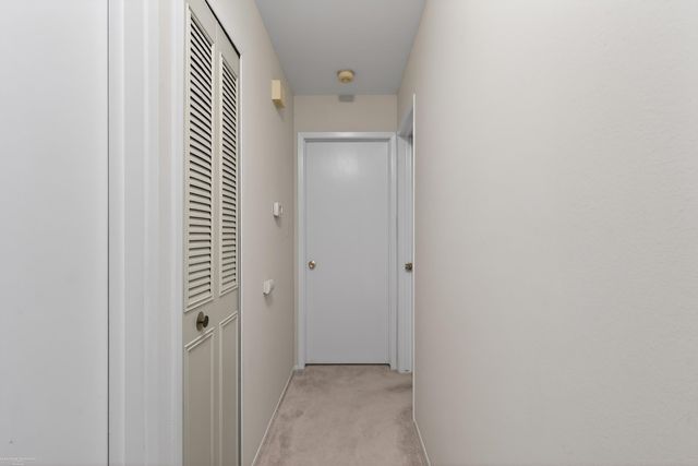 11728 Amber Le Drive 39, Warren, MI 48093