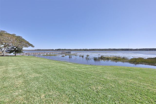 9209 SEMINOLE BOULEVARD 33, Seminole, FL 33772