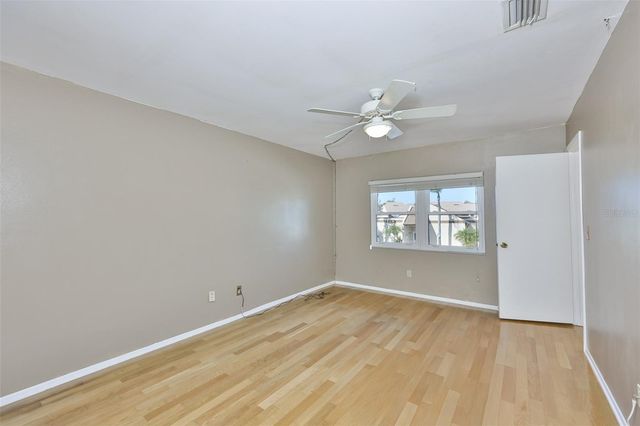 9209 SEMINOLE BOULEVARD 33, Seminole, FL 33772