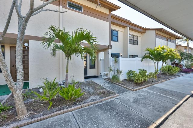 9209 SEMINOLE BOULEVARD 33, Seminole, FL 33772