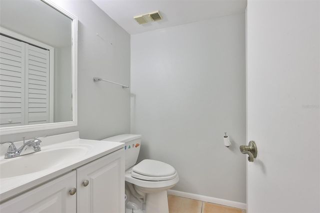 9209 SEMINOLE BOULEVARD 33, Seminole, FL 33772