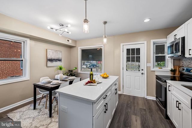 805 MILDRED AVE, Dundalk, MD 21222