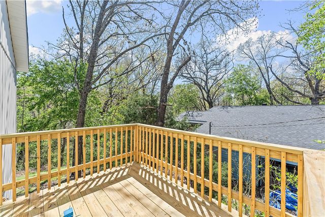 7 Little Drive, Bella Vista, AR 72715