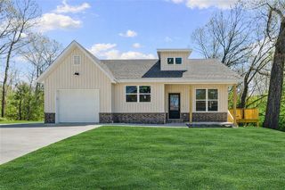 7 Little Drive, Bella Vista, AR 72715