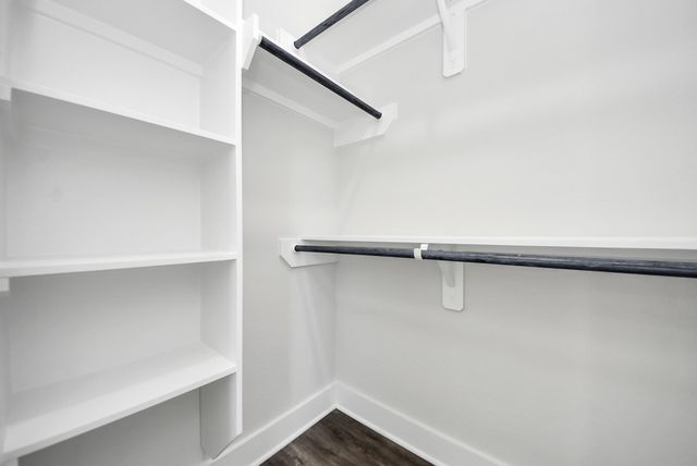 1110 E Main Street, La Porte, TX 77571