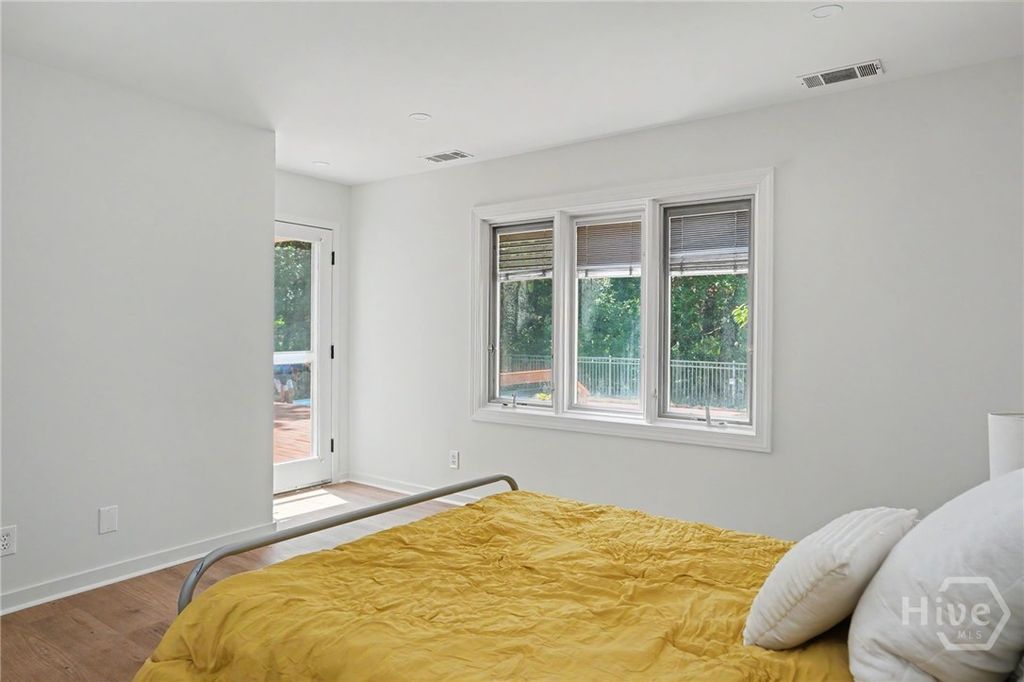 Image 23 of property listing at 115 Wickersham Drive, Savannah, GA 31411