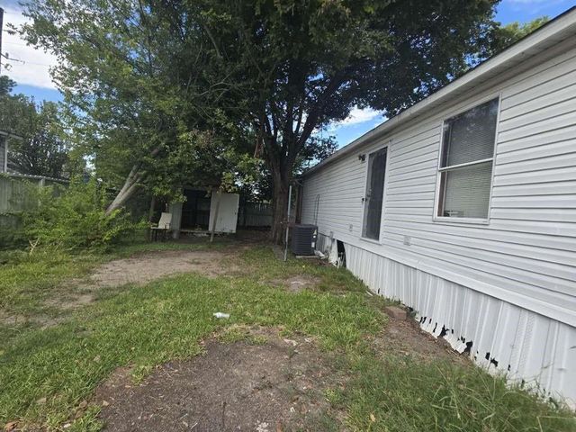 5815 Dylan Drive, Baytown, TX 77521