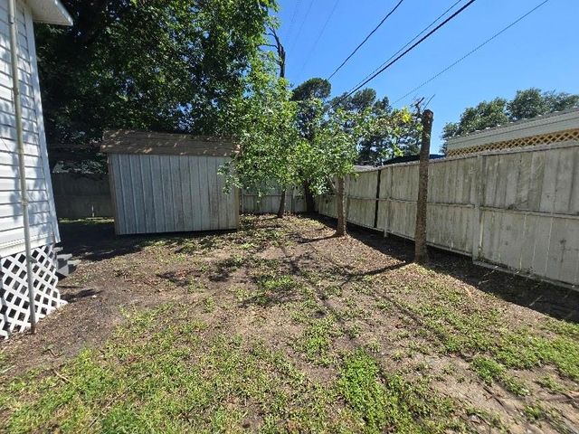 5815 Dylan Drive, Baytown, TX 77521
