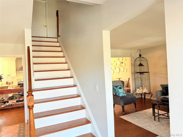 49 Spencer Drive, New Rochelle, NY 10801