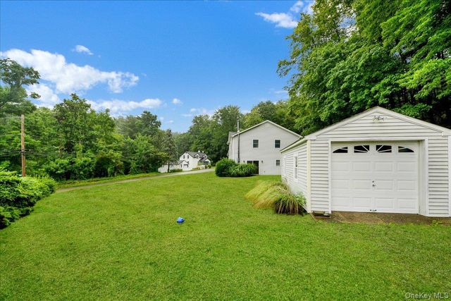 41 Miller Hill Road, Hopewell Junction, NY 12533