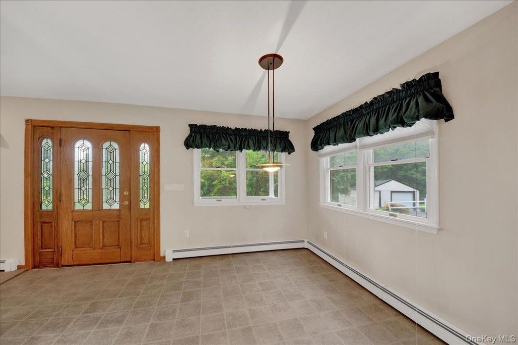 41 Miller Hill Road, Hopewell Junction, NY 12533 — photo 2