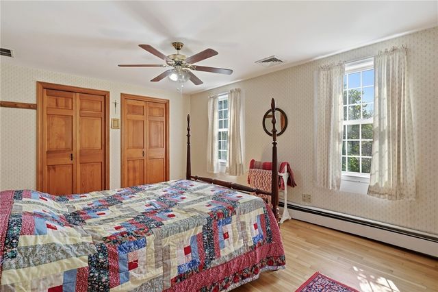 1387 Plainfield Pike Pike, Coventry, RI 02827