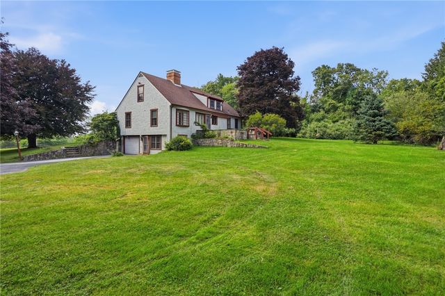1387 Plainfield Pike Pike, Coventry, RI 02827
