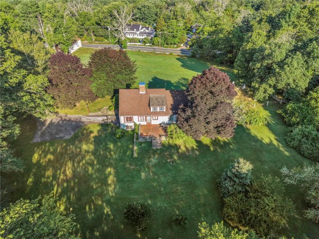 1387 Plainfield Pike Pike, Coventry, RI 02827