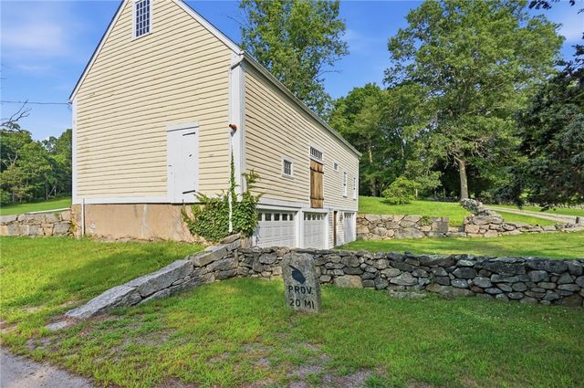 1387 Plainfield Pike Pike, Coventry, RI 02827