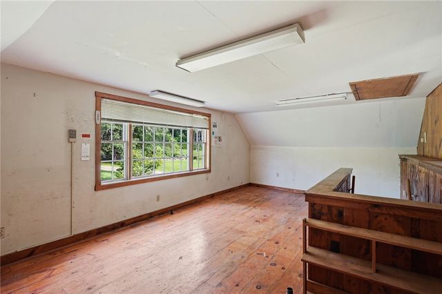 1387 Plainfield Pike Pike, Coventry, RI 02827
