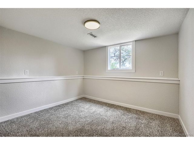 4852 S Salida Ct, Aurora, CO 80015