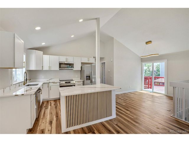 4852 S Salida Ct, Aurora, CO 80015