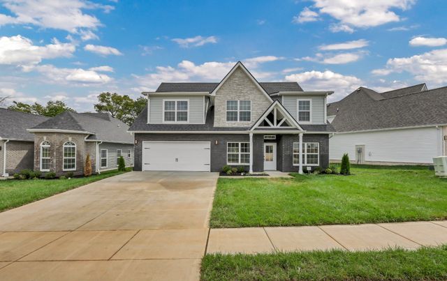 1135 Mourning Cloak Dr, Clarksville, TN 37043