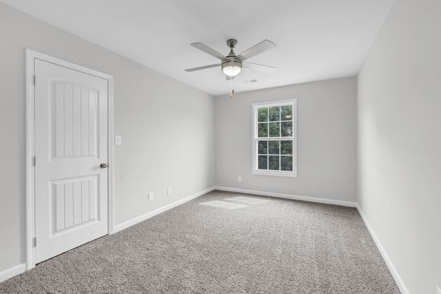 1135 Mourning Cloak Dr, Clarksville, TN 37043