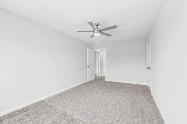 1135 Mourning Cloak Dr, Clarksville, TN 37043
