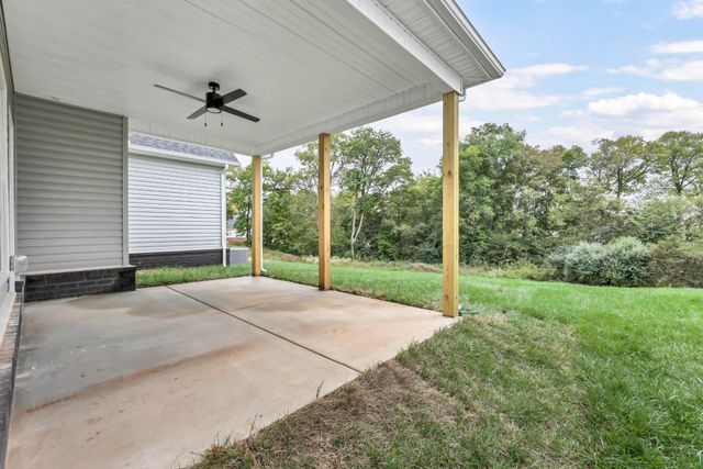 1135 Mourning Cloak Dr, Clarksville, TN 37043