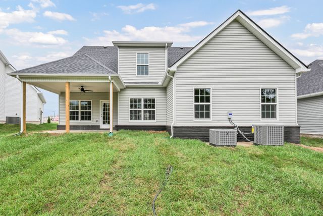 1135 Mourning Cloak Dr, Clarksville, TN 37043