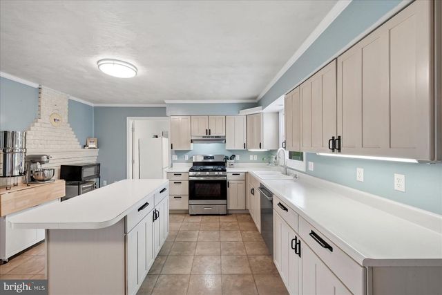 165 WILSON BURKE RD, Front Royal, VA 22630