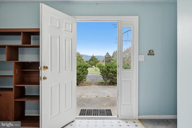 165 WILSON BURKE RD, Front Royal, VA 22630