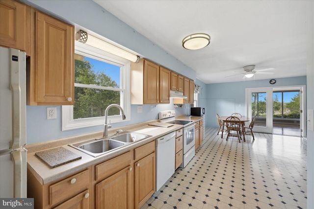165 WILSON BURKE RD, Front Royal, VA 22630
