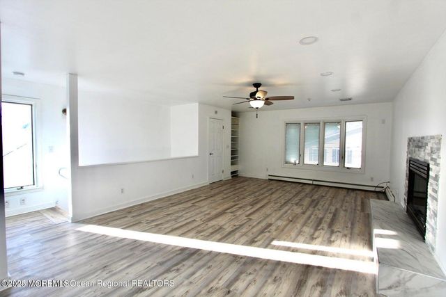 9 Kearney Street, Keyport, NJ 07735